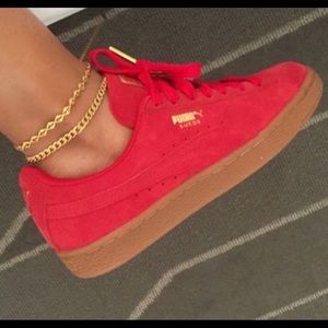 Puma red suede women’s size 8